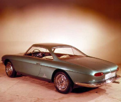 1963_Pininfarina_Fiat_2300_S_Lausanne_Coupe_07.jpg
